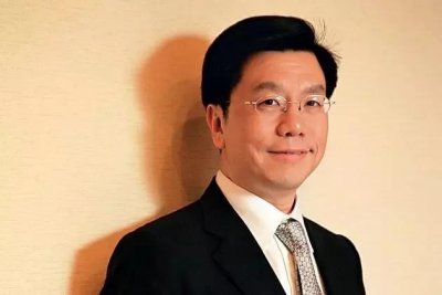 ​李开复确诊癌症怨天尤人，星云大师说了四个字，令他顿悟