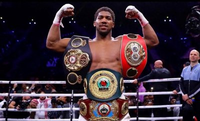 ​从天才拳手，到职业生涯备受争议，约书亚是真实力还是水货