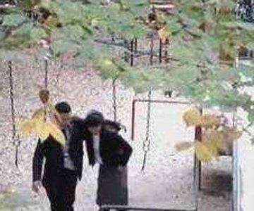 ​湖南高中秋千门事件怎么回事 校园活春宫福利大跌眼球