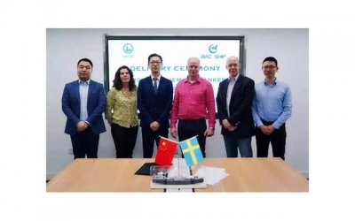 ​王一博旧照，肖战王一博旧照曝光;吴宣仪私生自导自演