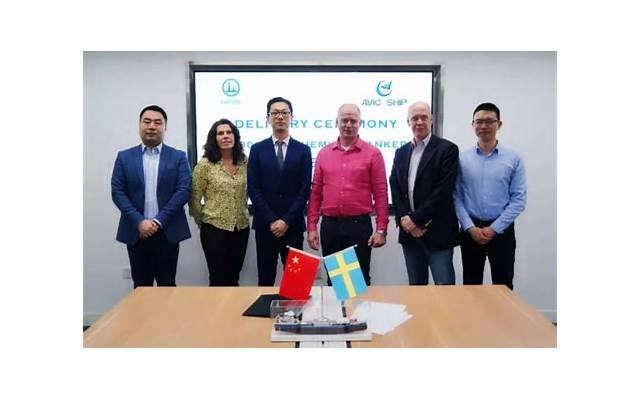 王一博旧照，肖战王一博旧照曝光;吴宣仪私生自导自演