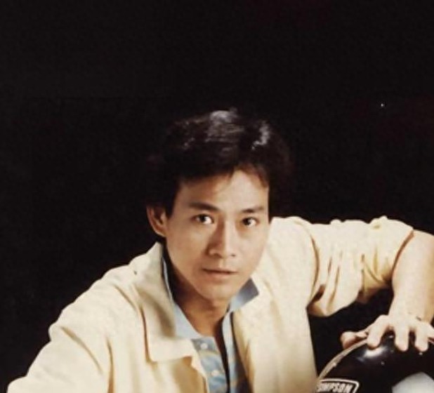 不老男神郑少秋，年轻时竟是一情场浪子