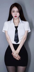 ​关于女生穿着制服，为什么男人都受不了“制服的诱惑”？