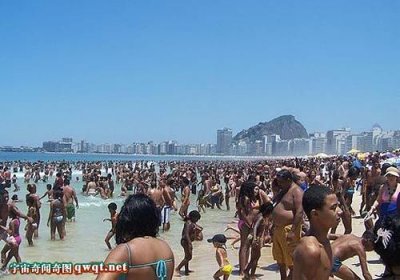 ​盘点世界排名前五的天体浴场