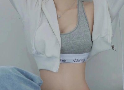 ​肖战安利文，CCTV安利肖战新剧并配文表达期待