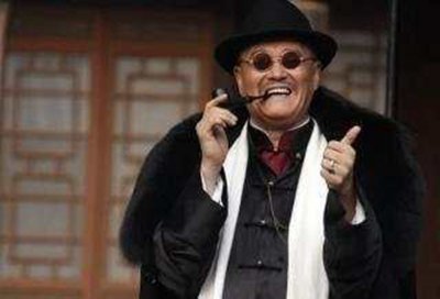 ​赵本山一生4个孩子，长子去世24年，小女儿非要做女版王思聪