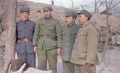 ​西北野战军连打两个战役，痛击国军王牌师歼敌15800人