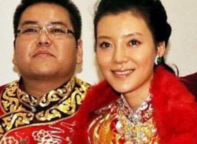 ​36岁车晓和63岁王丽云