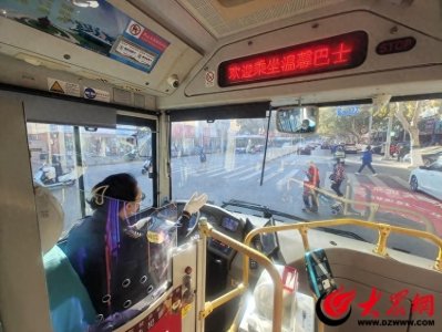 ​公交驾驶员一天礼让上百人次  602路吹起文明服务之风