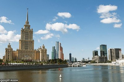 ​最后的斯大林式大楼，欧洲最高的雷迪森皇家酒店