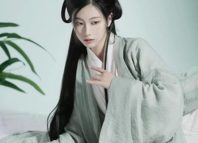 ​18只一束康乃馨大概多少钱